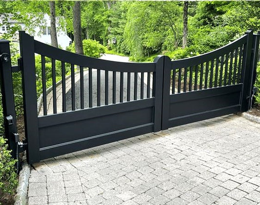 Arch U_Heavy Duty Metal Driveway Gate _ Canadian Crafted Excellence _ GG-061