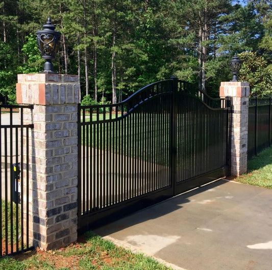 Cool Style Steel Entry Gate _ Canadian Crafted Excellence_GG-074