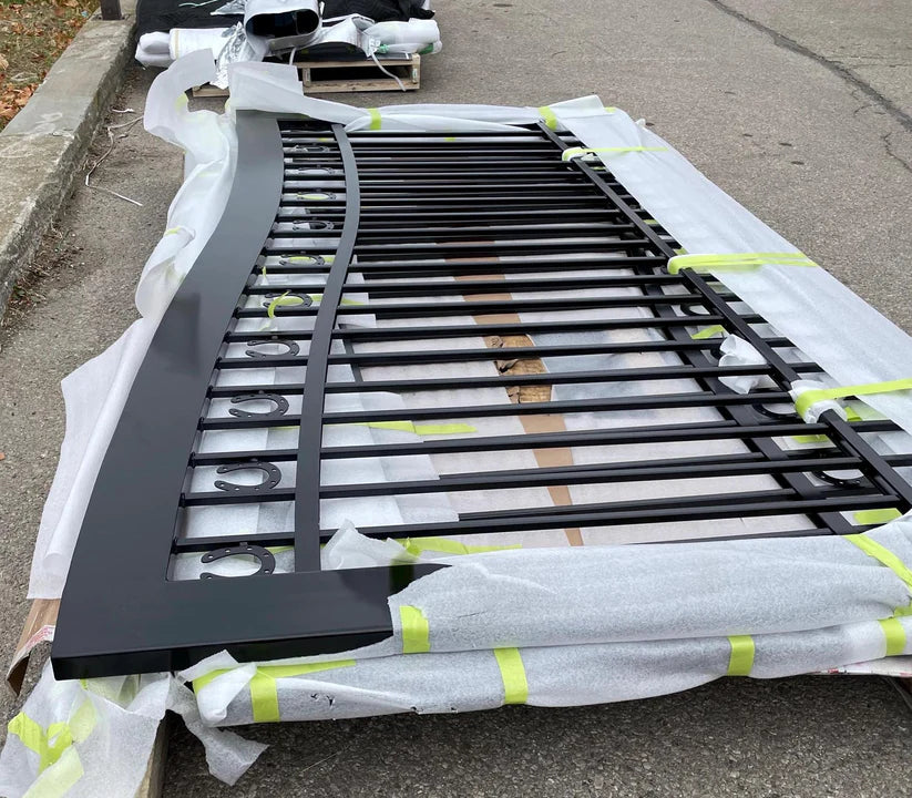 Driveway Metal Gate / Swing Gate - Steed Design - GG - 0601